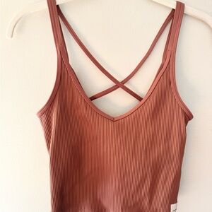 Vuori Ribbed Crop Tank in Terracotta